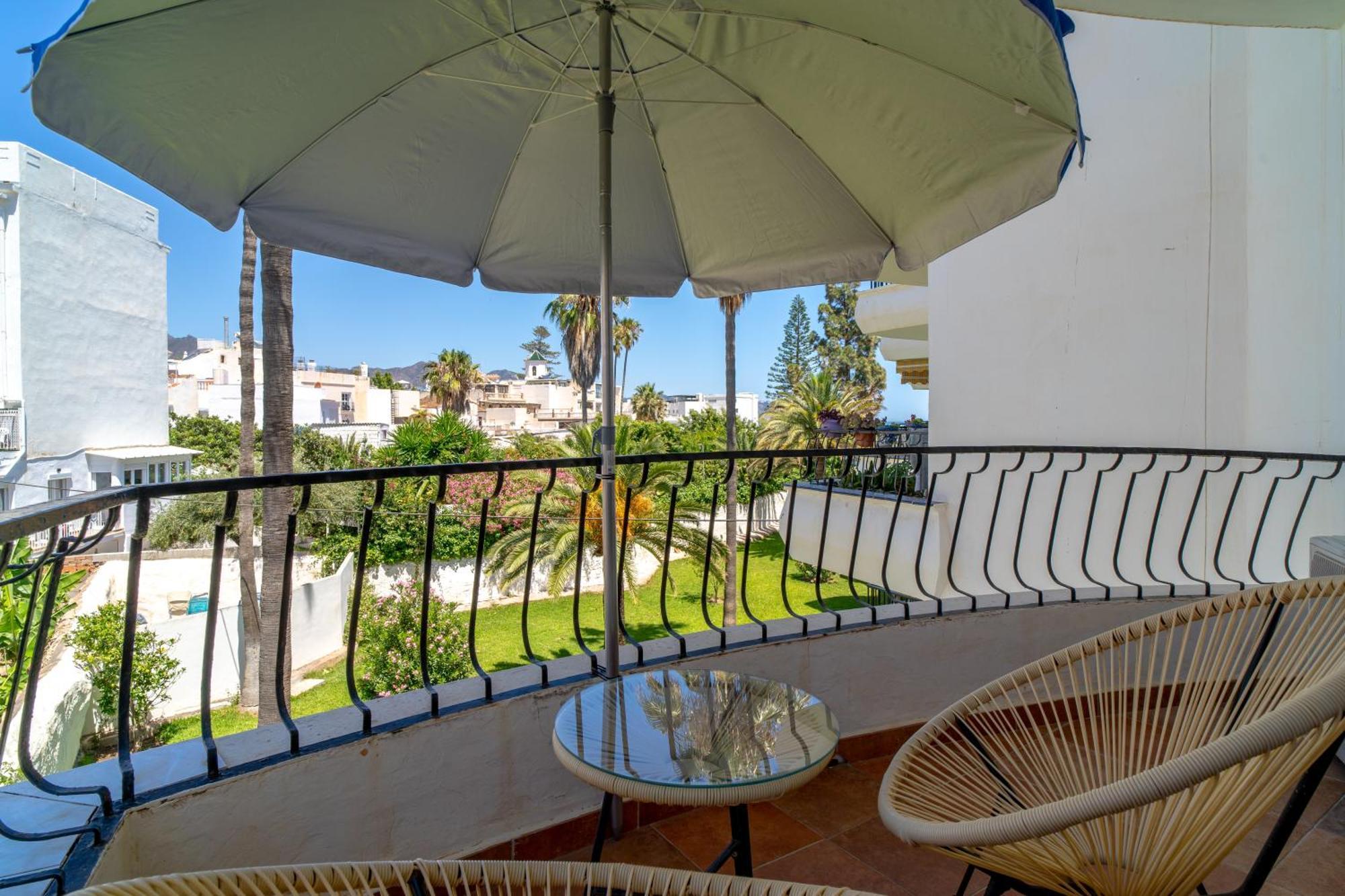 Acapulco Playa 301 Apartments Casasol 内尔哈 外观 照片